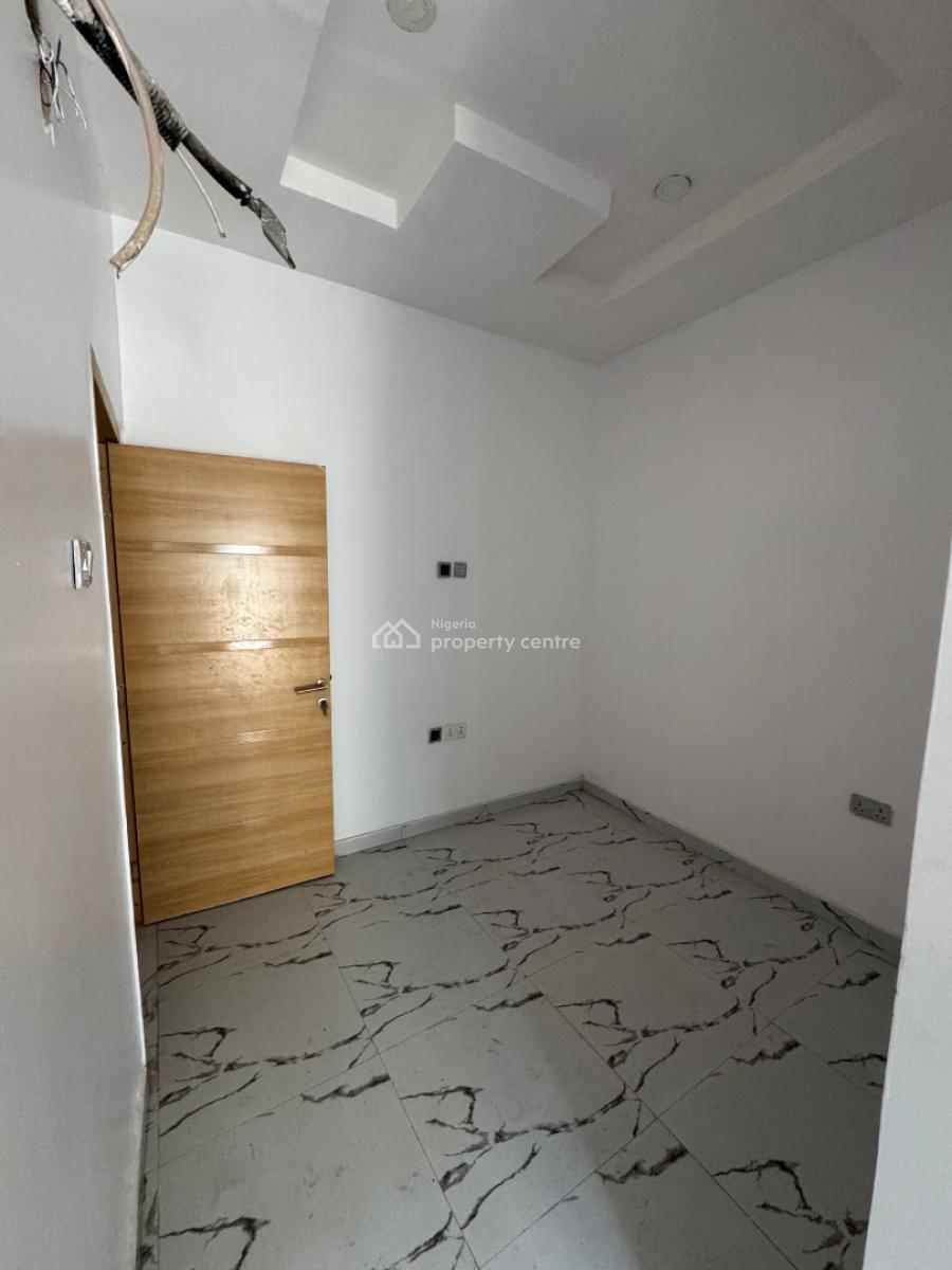 Self Contain, Ikota Villa Estate, Ikota, Lekki, Lagos, Self Contain (single Rooms) for Rent