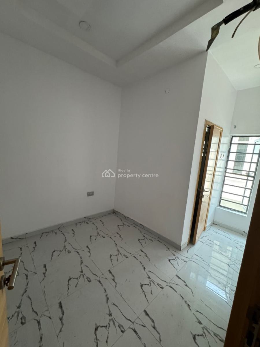 Self Contain, Ikota Villa Estate, Ikota, Lekki, Lagos, Self Contain (single Rooms) for Rent