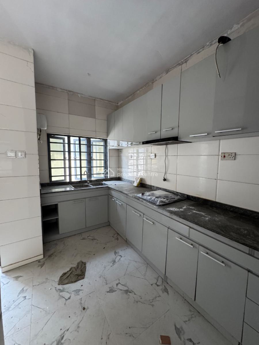 Self Contain, Ikota Villa Estate, Ikota, Lekki, Lagos, Self Contain (single Rooms) for Rent