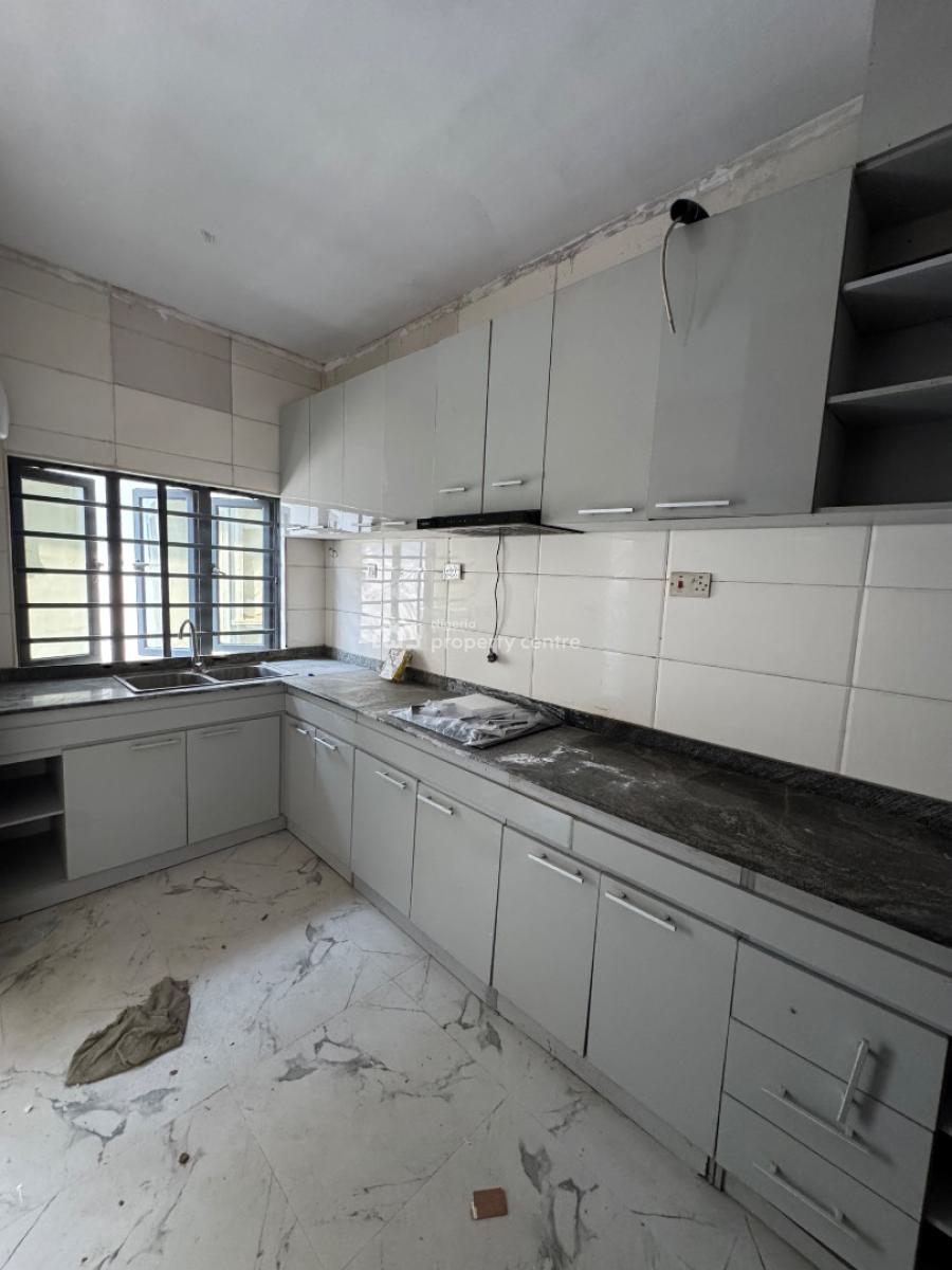 Self Contain, Ikota Villa Estate, Ikota, Lekki, Lagos, Self Contain (single Rooms) for Rent