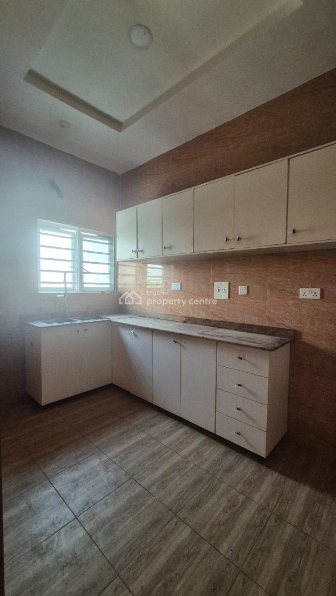Luxurious 2 Bedroom Flat with Room Bq & Airconditioners in Gra Ikeja, Off Issac John Street Gra Ikeja., Ikeja Gra, Ikeja, Lagos, Flat / Apartment for Rent