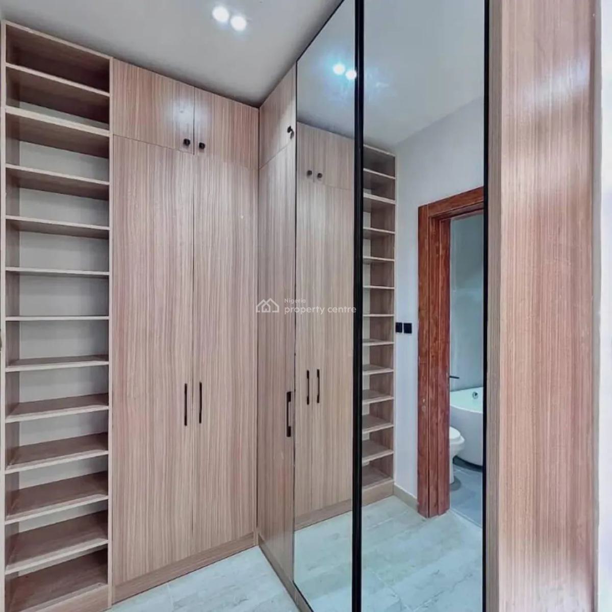 Elegant 5-bedroom Fully Detached Duplex with Bq in a Serene Estate, Lekki Phase 1, Lekki, Lagos, Detached Duplex for Sale