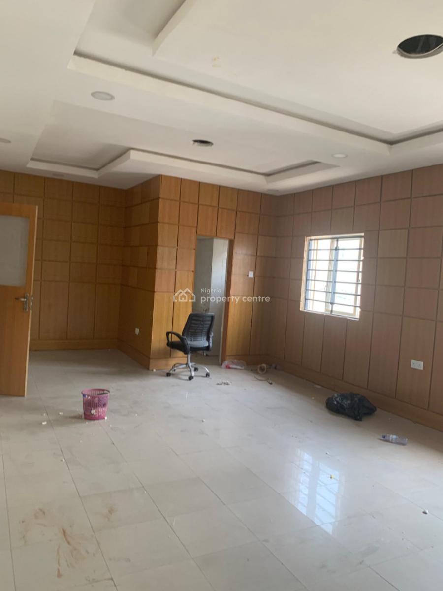 Commercial Space, Ademola Adetokunbo, Wuse 2, Abuja, Plaza / Complex / Mall for Rent