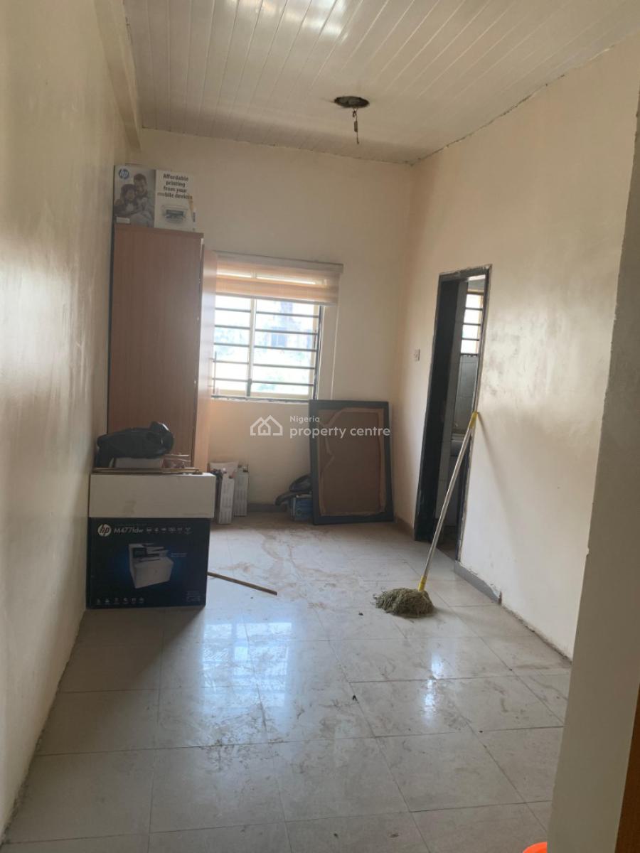 Commercial Space, Ademola Adetokunbo, Wuse 2, Abuja, Plaza / Complex / Mall for Rent