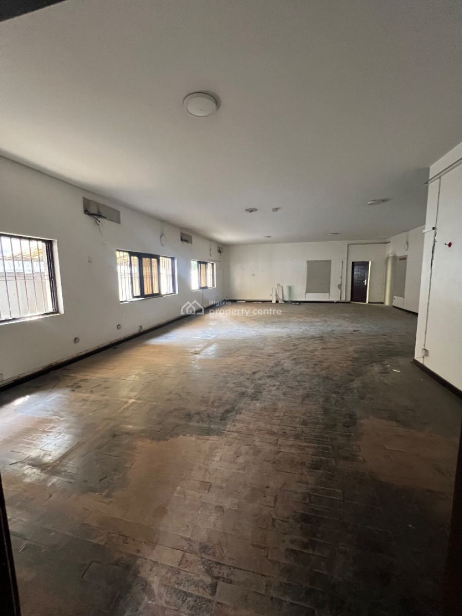 Commercial Duplex with Massive Ground Floor and First Floor Halls & Bq, Lekki Phase 1, Lekki, Lagos, House for Rent