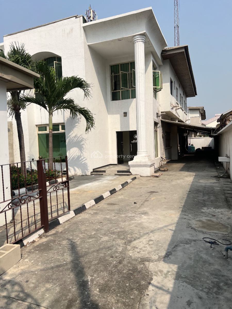 Commercial Duplex with Massive Ground Floor and First Floor Halls & Bq, Lekki Phase 1, Lekki, Lagos, House for Rent