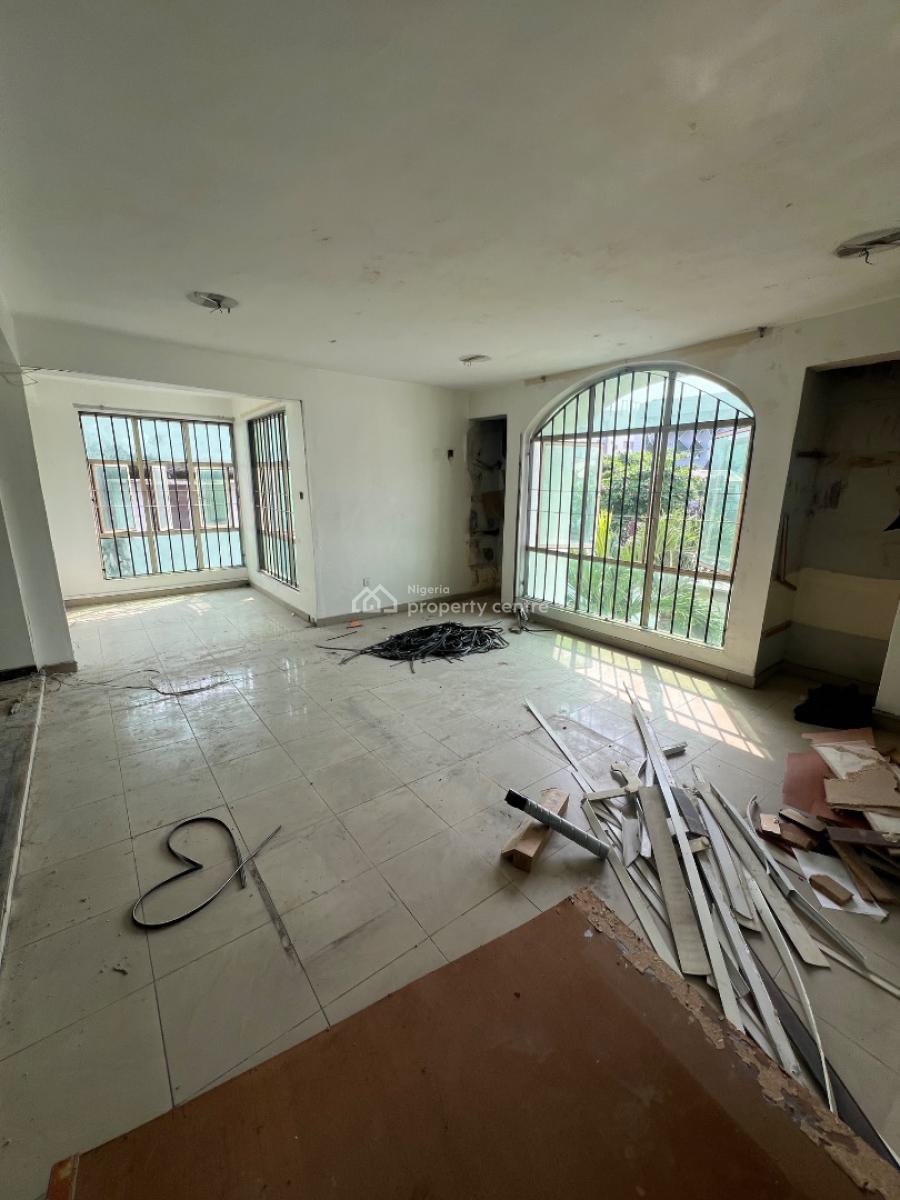 Commercial Duplex with Massive Ground Floor and First Floor Halls & Bq, Lekki Phase 1, Lekki, Lagos, House for Rent