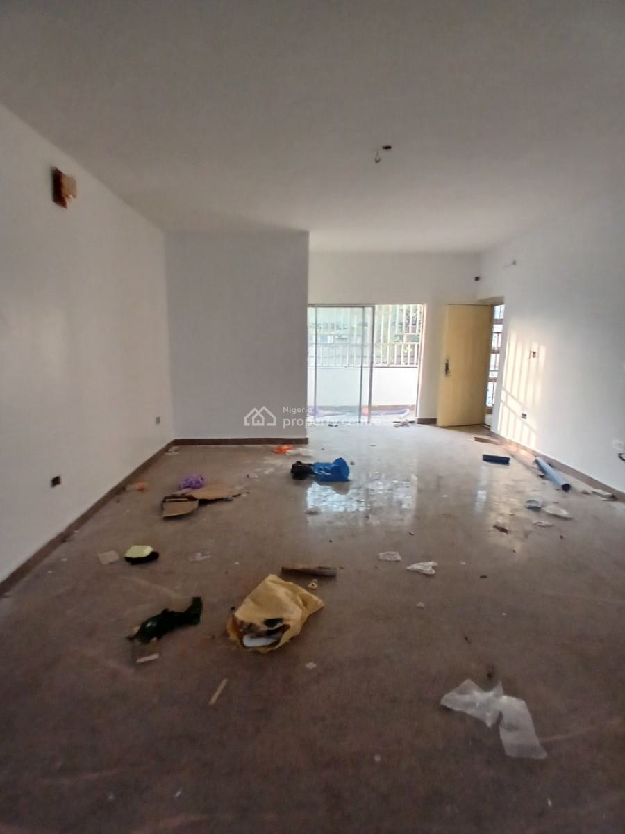 Newly Renovated 3 Bedroom All Rooms En Suite, Wuse 2, Abuja, Flat / Apartment for Rent