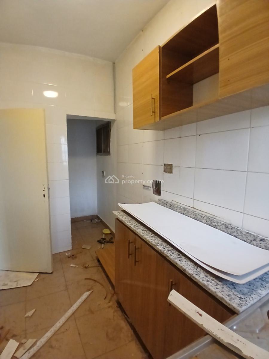 Newly Renovated 3 Bedroom All Rooms En Suite, Wuse 2, Abuja, Flat / Apartment for Rent