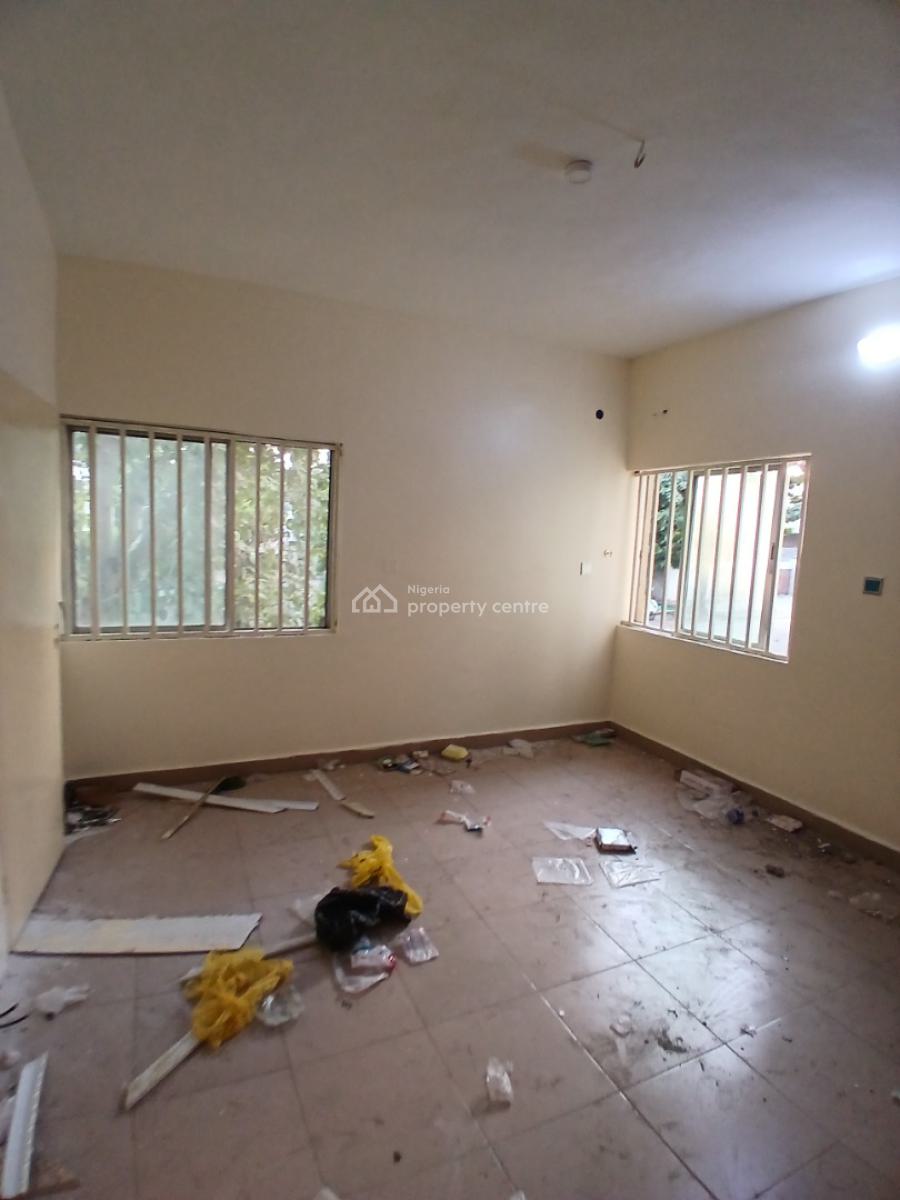 Newly Renovated 3 Bedroom All Rooms En Suite, Wuse 2, Abuja, Flat / Apartment for Rent