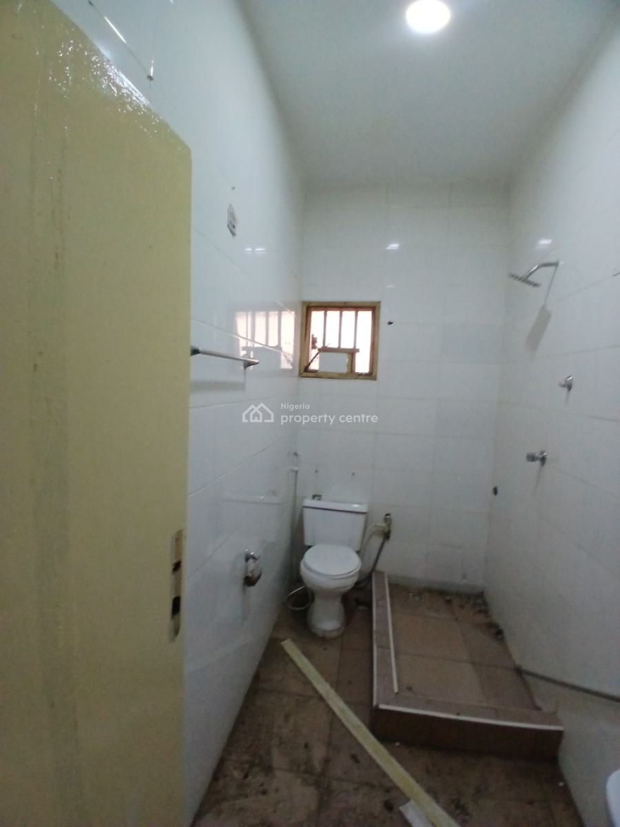Newly Renovated 3 Bedroom All Rooms En Suite, Wuse 2, Abuja, Flat / Apartment for Rent