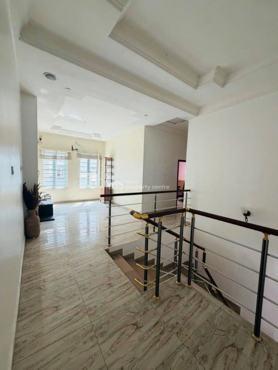 Exquisite 4 Bedroom Very Spacious Semi Detached Duplex, Osapa, Lekki, Lagos, Semi-detached Duplex for Rent