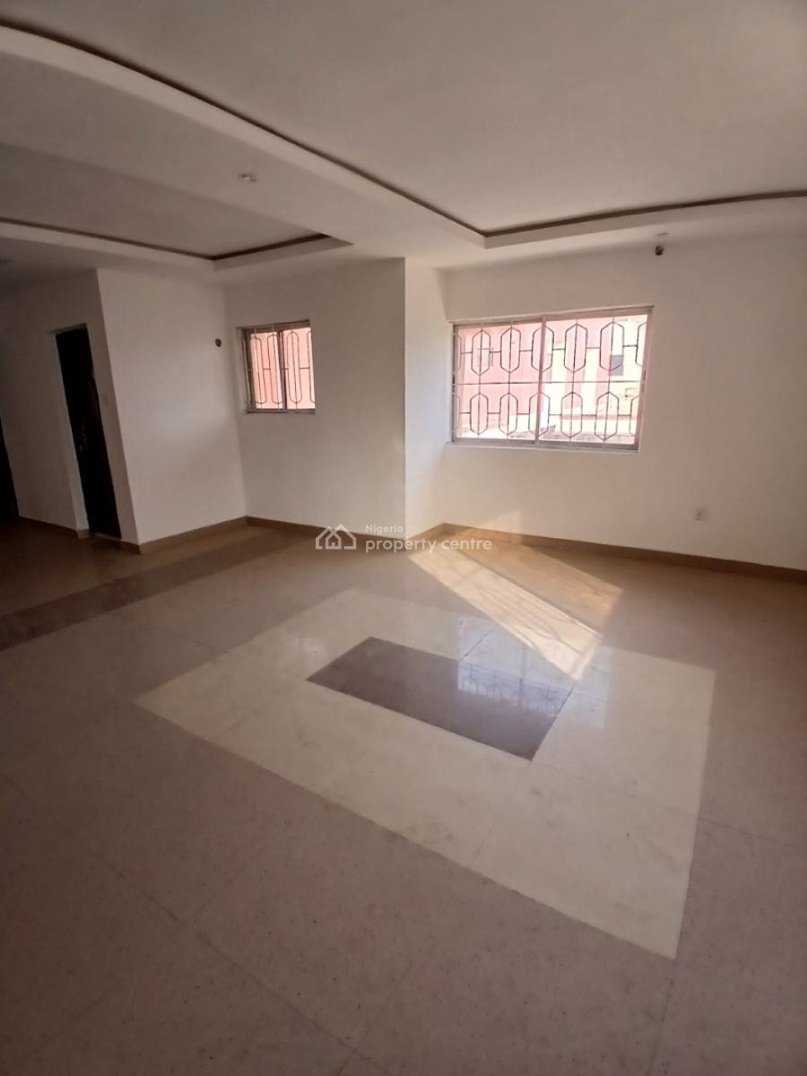 Newly Renovated Spacious 3 Bedrooms All Rooms En Suite, Wuse, Abuja, Flat / Apartment for Rent