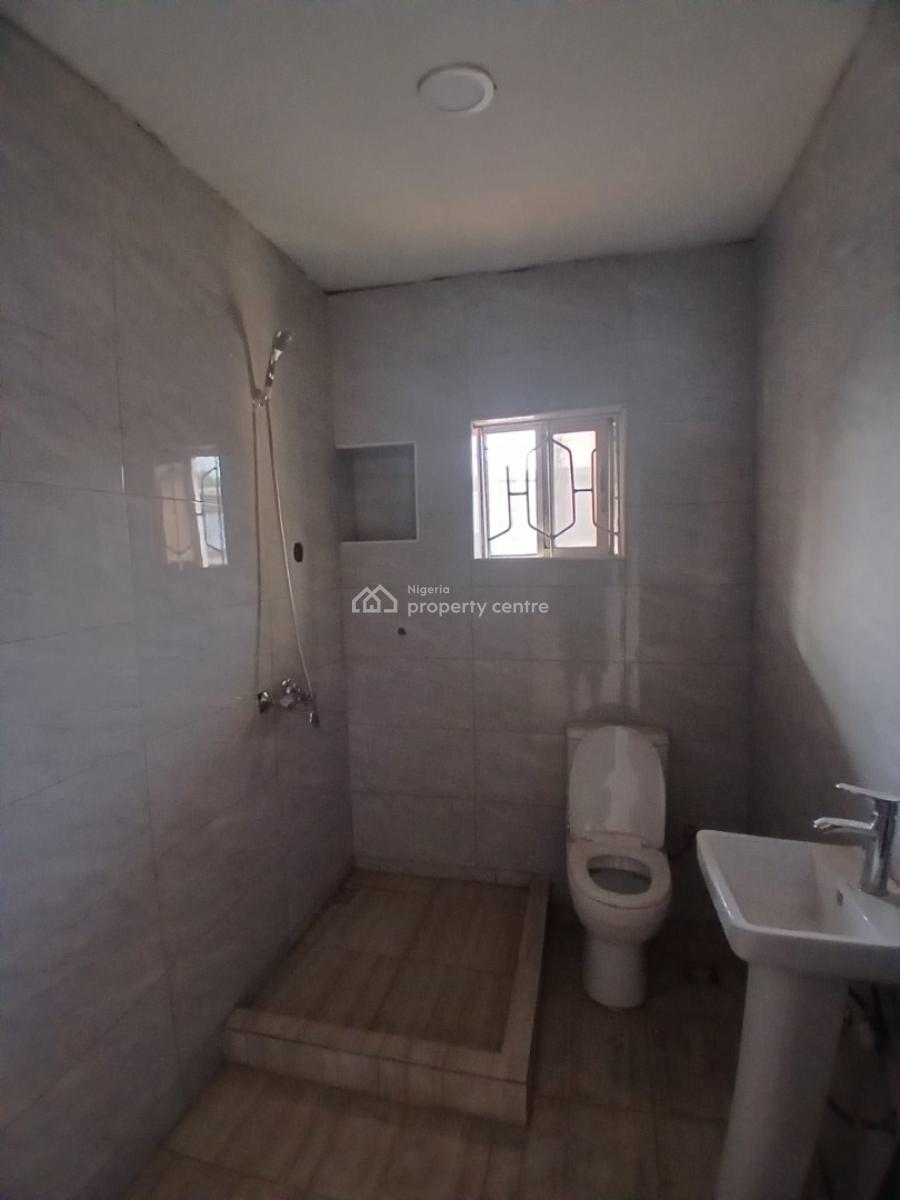 Newly Renovated Spacious 3 Bedrooms All Rooms En Suite, Wuse, Abuja, Flat / Apartment for Rent