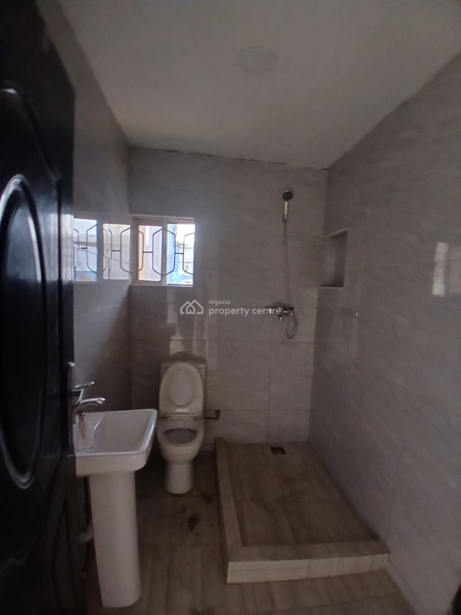 Newly Renovated Spacious 3 Bedrooms All Rooms En Suite, Wuse, Abuja, Flat / Apartment for Rent