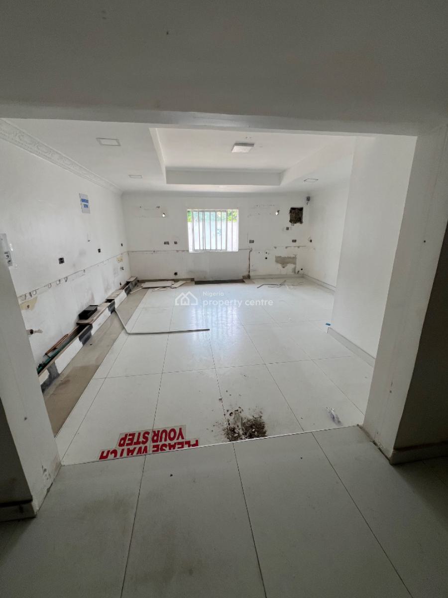 Commercial 5-bedroom Duplex with 2-bedroom Bqs, Lekki Phase 1, Lekki, Lagos, House for Rent