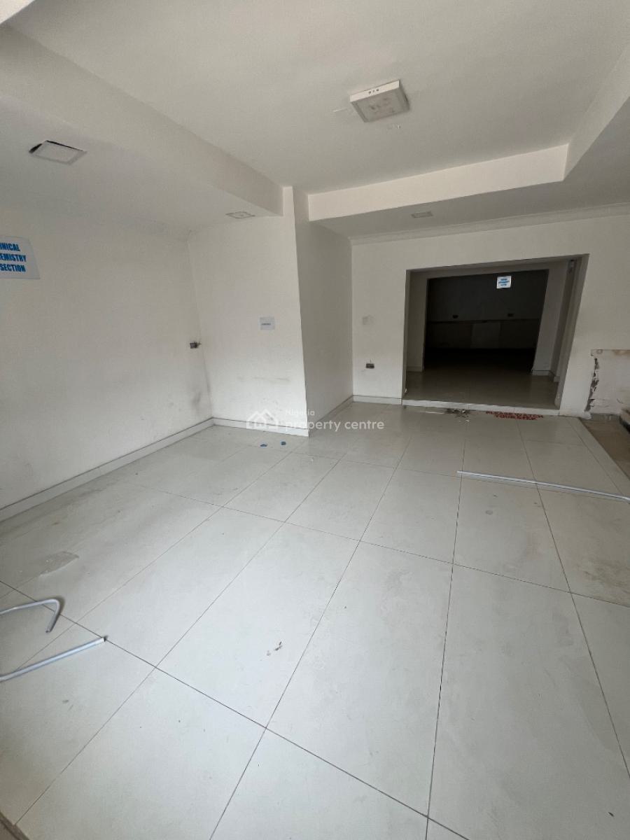 Commercial 5-bedroom Duplex with 2-bedroom Bqs, Lekki Phase 1, Lekki, Lagos, House for Rent