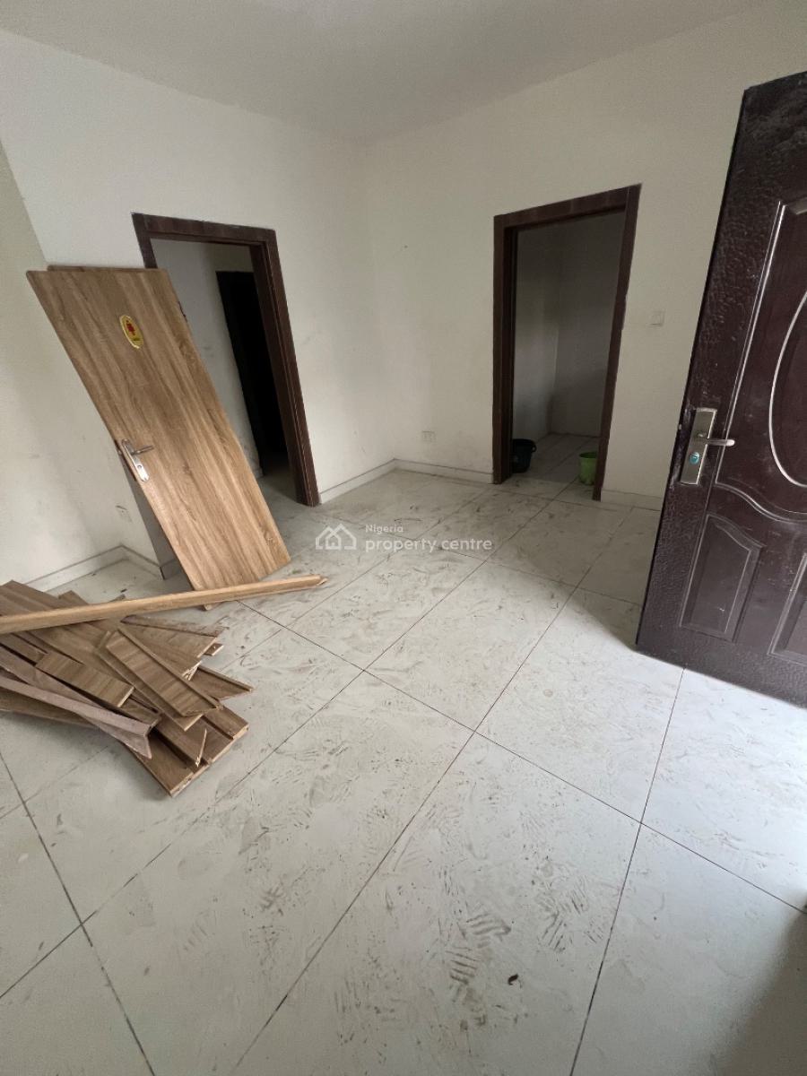 Commercial 5-bedroom Duplex with 2-bedroom Bqs, Lekki Phase 1, Lekki, Lagos, House for Rent