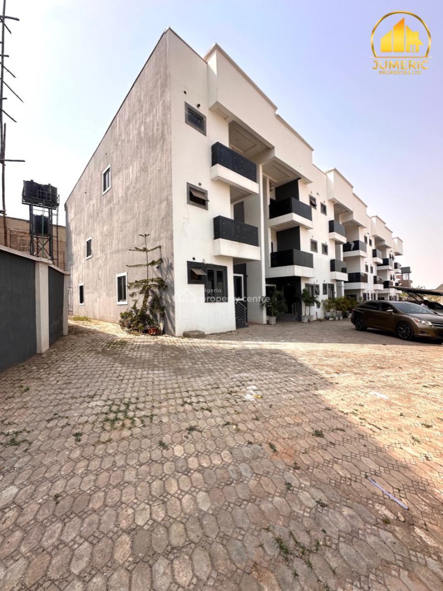 Beautiful 4 Bedroom Spacious Terrace Duplex with Bq, Tarred Road, Guzape District, Abuja, Terraced Duplex for Rent