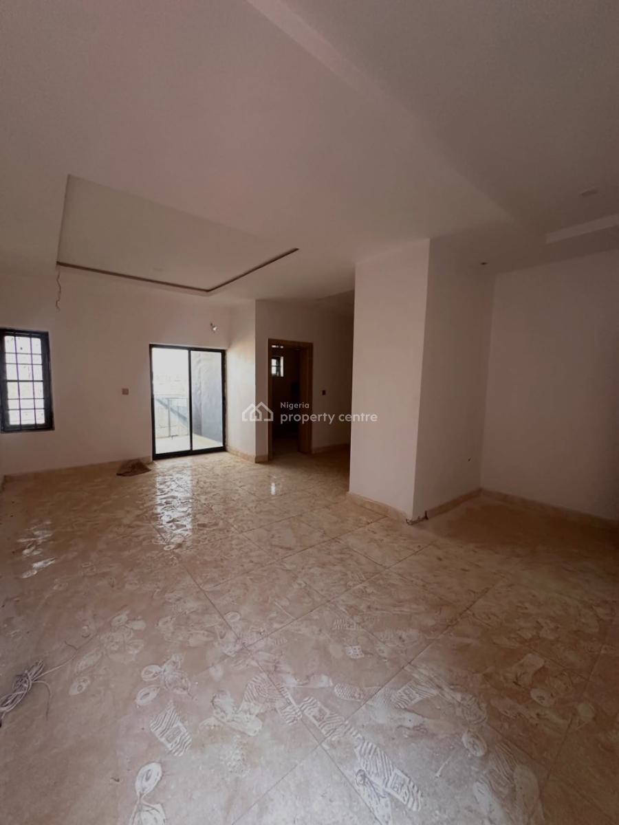 Beautiful 4 Bedroom Spacious Terrace Duplex with Bq, Tarred Road, Guzape District, Abuja, Terraced Duplex for Rent