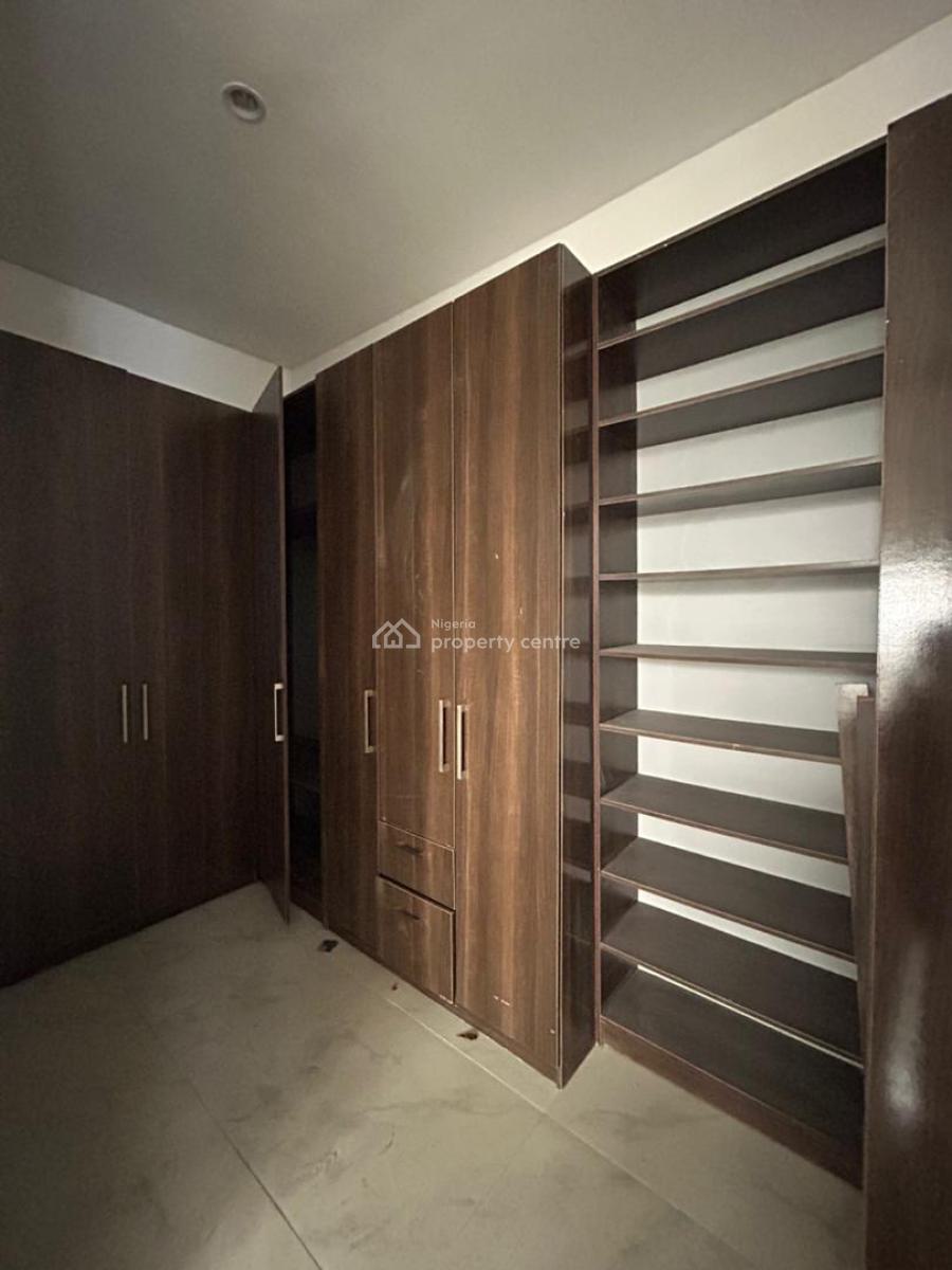 5-bedroom Fully Detached Duplex with Bq, Ologolo, Lekki, Lagos, Detached Duplex for Sale