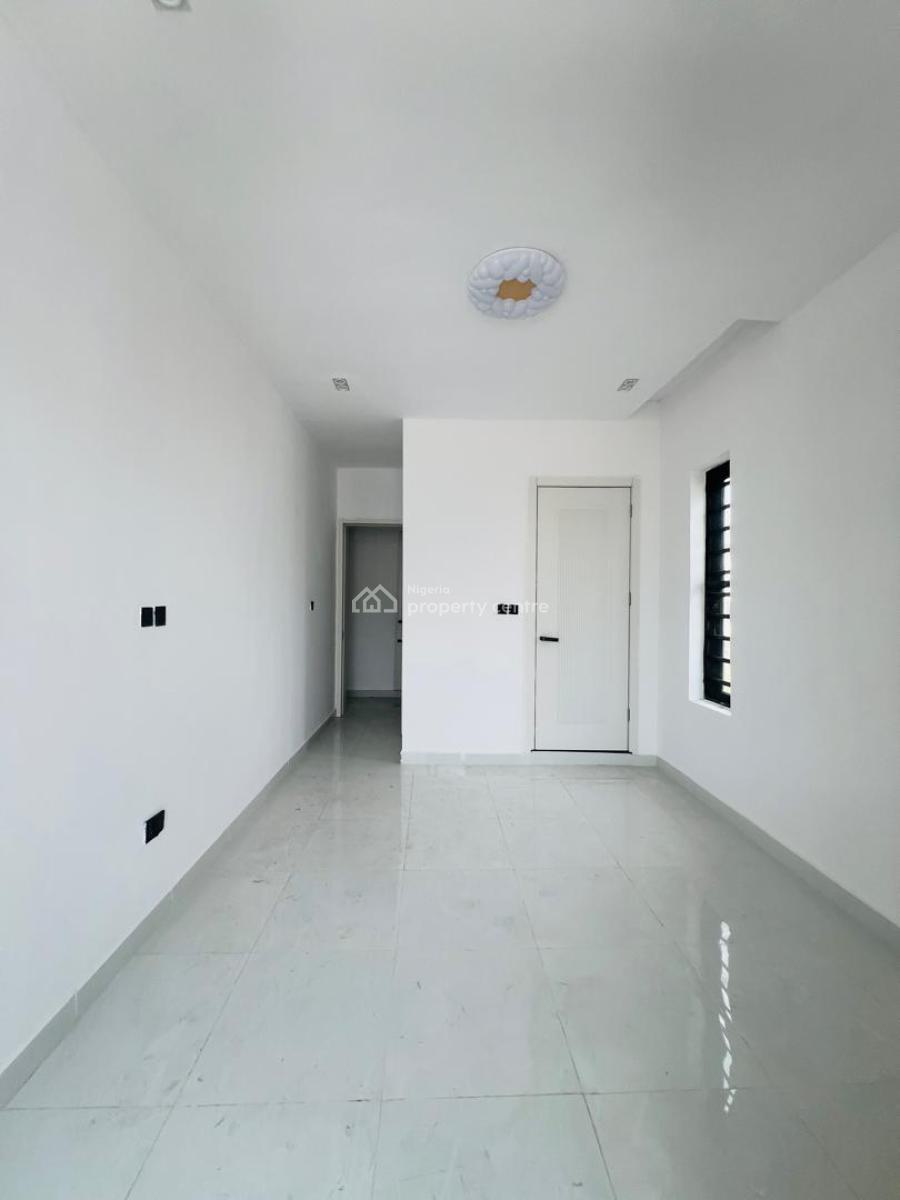 Premium and Tastefully Finished 2 Bedroom Apartment, Ologolo, Lekki Expressway, Lekki, Lagos, Flat / Apartment for Sale