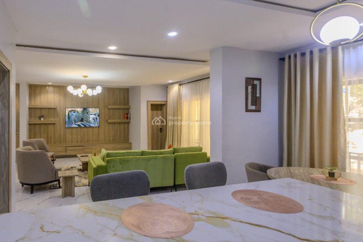 Amazing 2 Bedroom with Luxurious Comfort, Bukar Dipcharisma, Teslim Elias Street, Utako, Abuja, Flat / Apartment Short Let