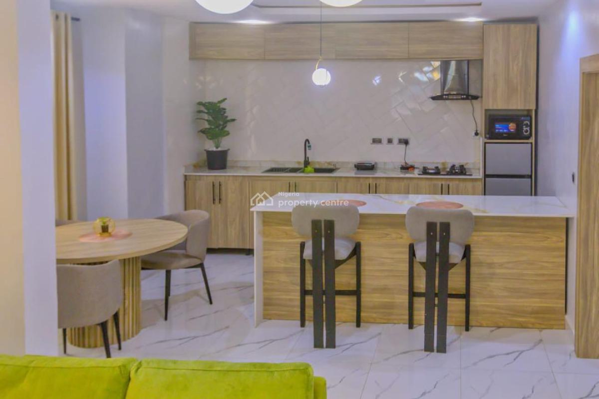 Amazing 2 Bedroom with Luxurious Comfort, Bukar Dipcharisma, Teslim Elias Street, Utako, Abuja, Flat / Apartment Short Let