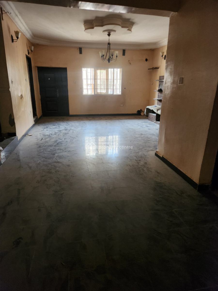 Cheap Spacious 3 Bedrooms, Gaduwa, Abuja, Flat / Apartment for Sale