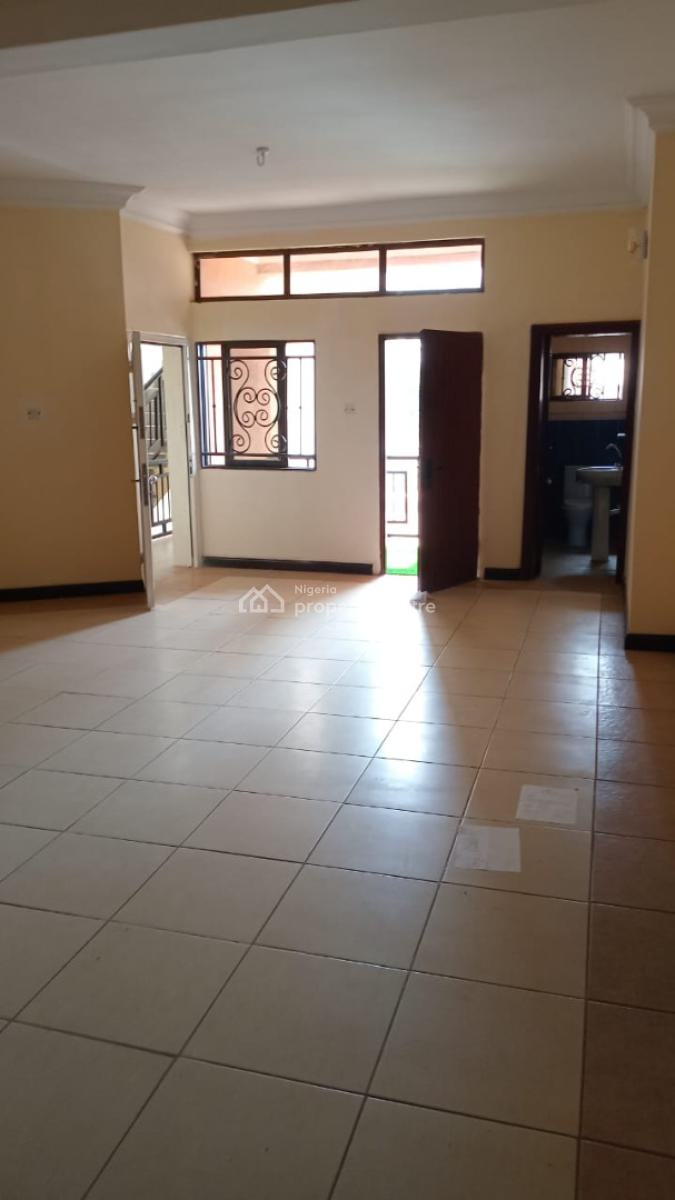 3 Bedrooms Flat with Bq, Off Kashim Ibrahim Way, Maitama District, Abuja, Flat / Apartment for Rent