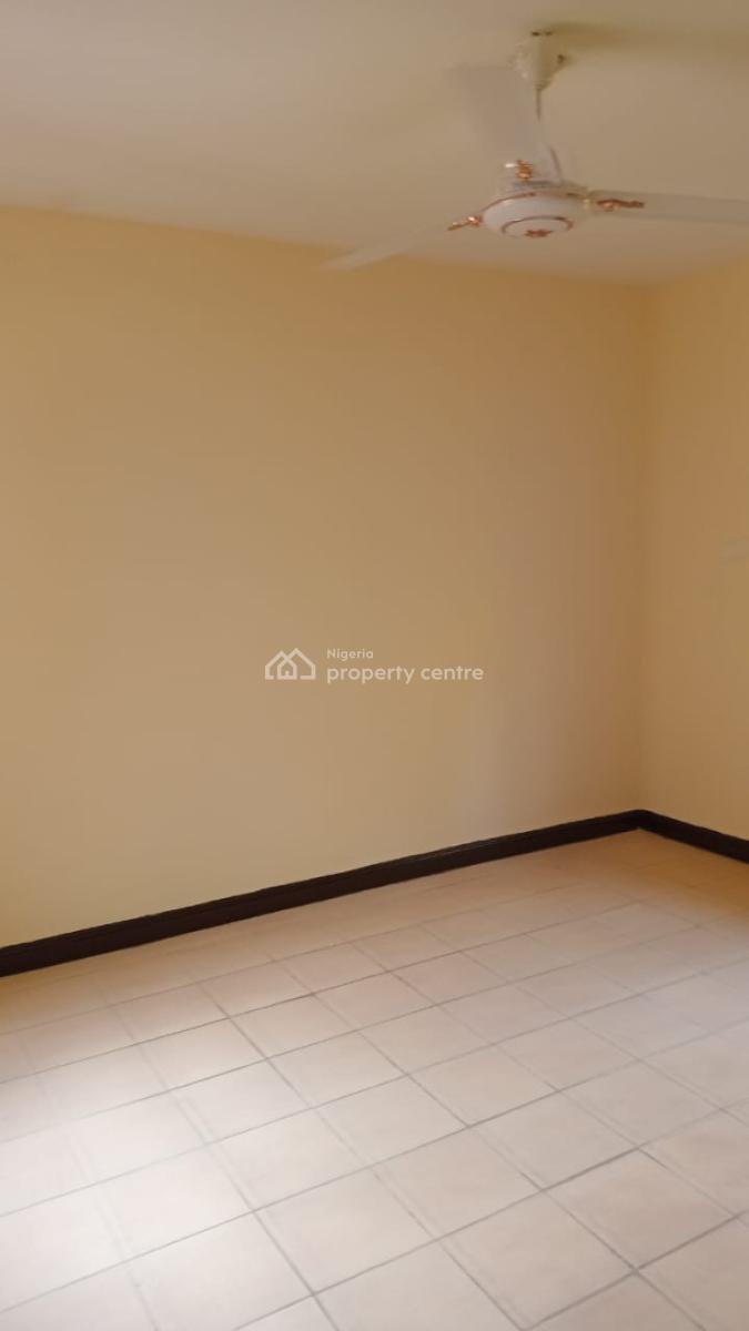 3 Bedrooms Flat with Bq, Off Kashim Ibrahim Way, Maitama District, Abuja, Flat / Apartment for Rent