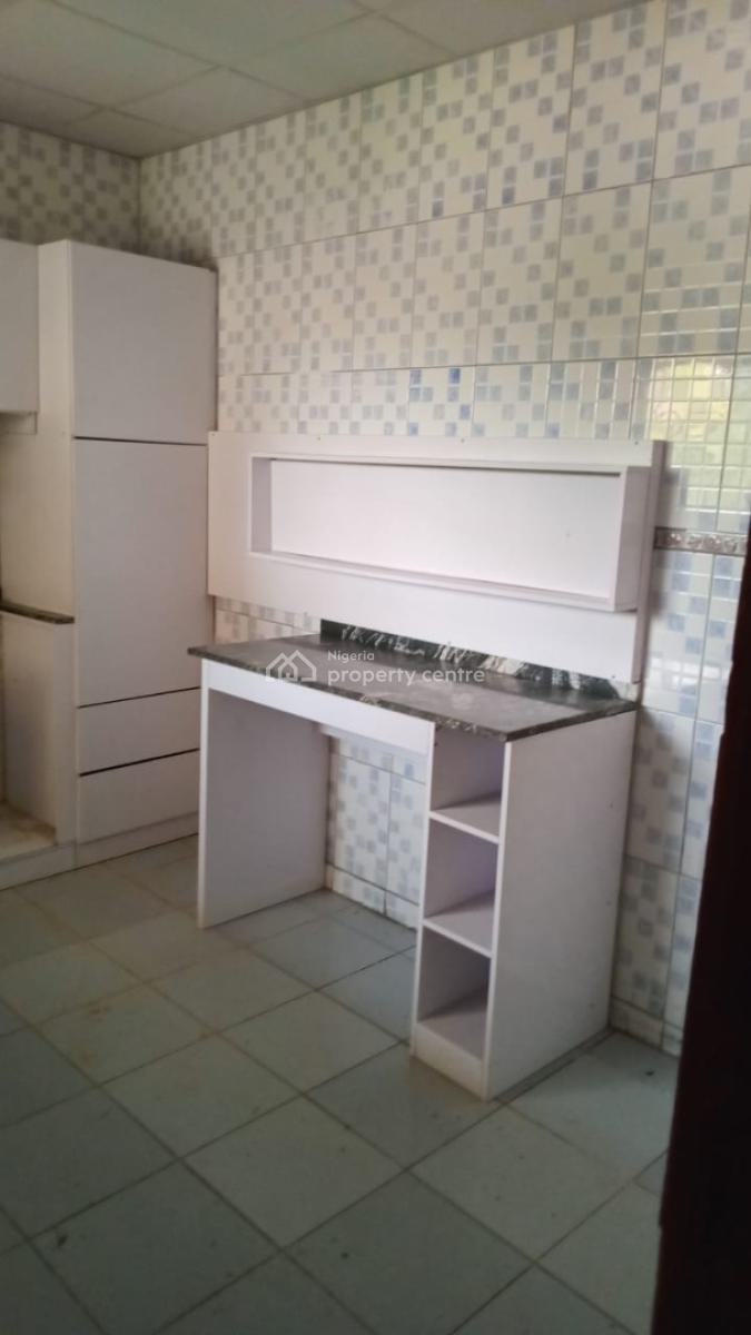 3 Bedrooms Flat with Bq, Off Kashim Ibrahim Way, Maitama District, Abuja, Flat / Apartment for Rent