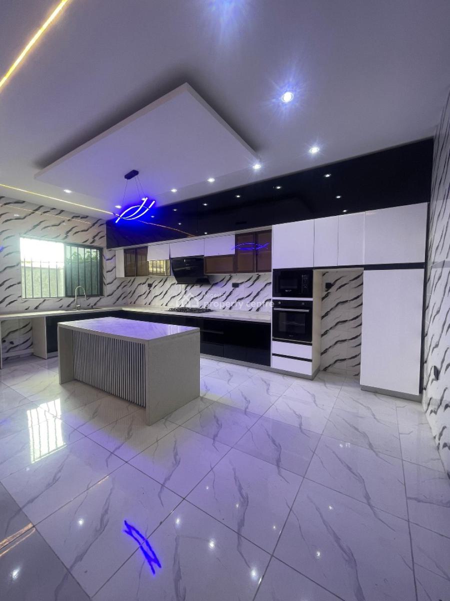 Exquisite 5-bedroom Semi-detached Duplex with Bq, Ajah, Lagos, Semi-detached Duplex for Sale