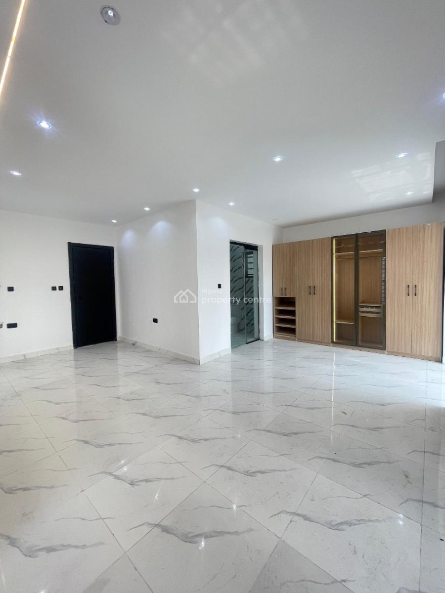 Exquisite 5-bedroom Semi-detached Duplex with Bq, Ajah, Lagos, Semi-detached Duplex for Sale