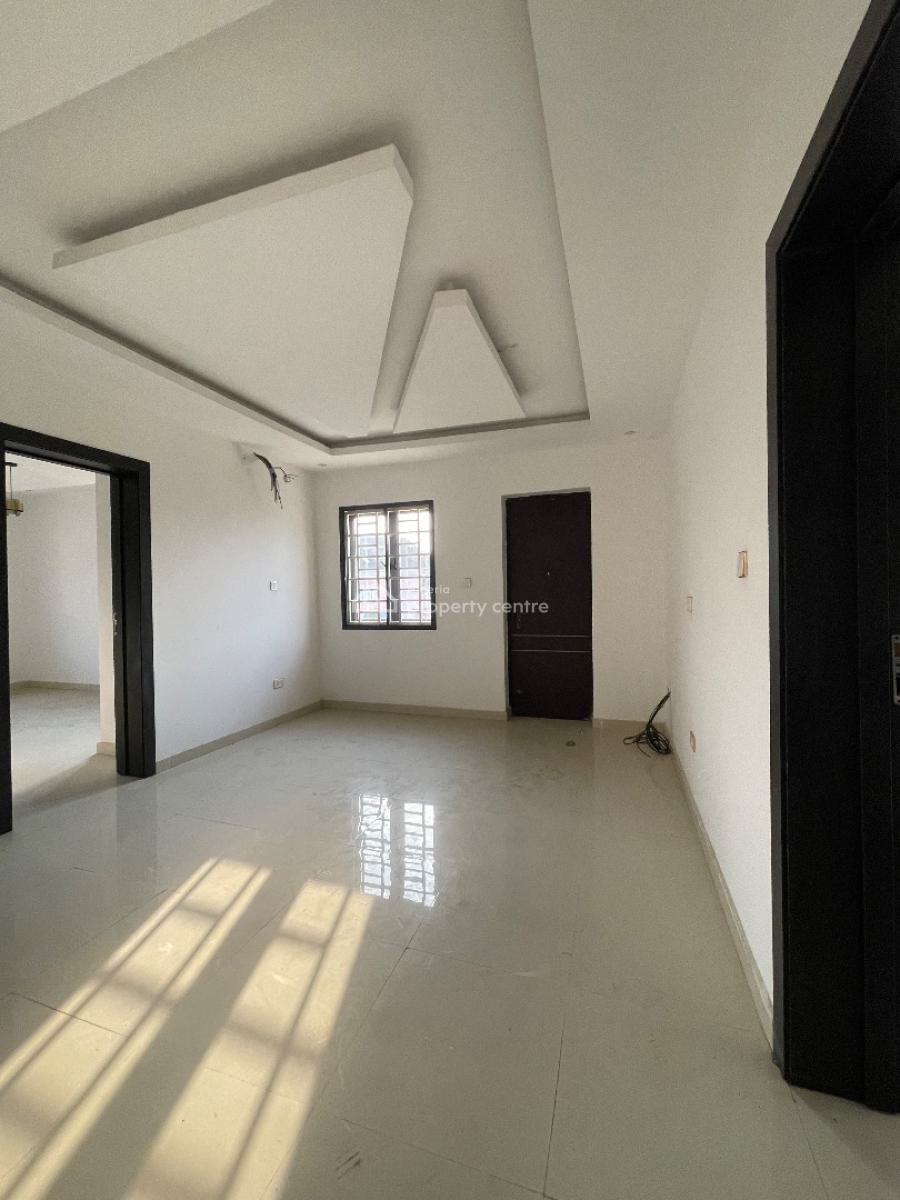 Very Spacious 4 Bedroom Fully Detached Duplex with Communal Pool, Lekki Scheme 2, Ajah, Lagos, Detached Duplex for Rent