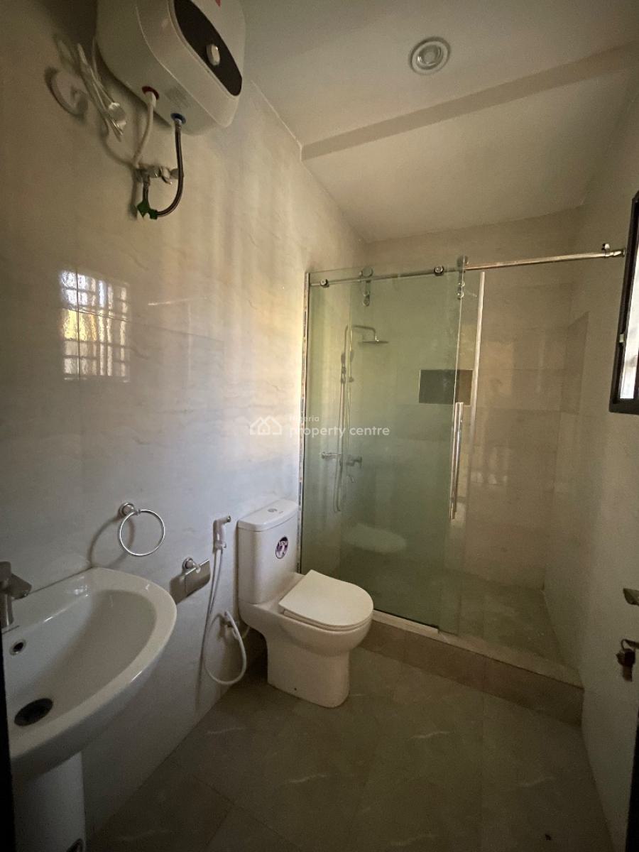 Very Spacious 4 Bedroom Fully Detached Duplex with Communal Pool, Lekki Scheme 2, Ajah, Lagos, Detached Duplex for Rent