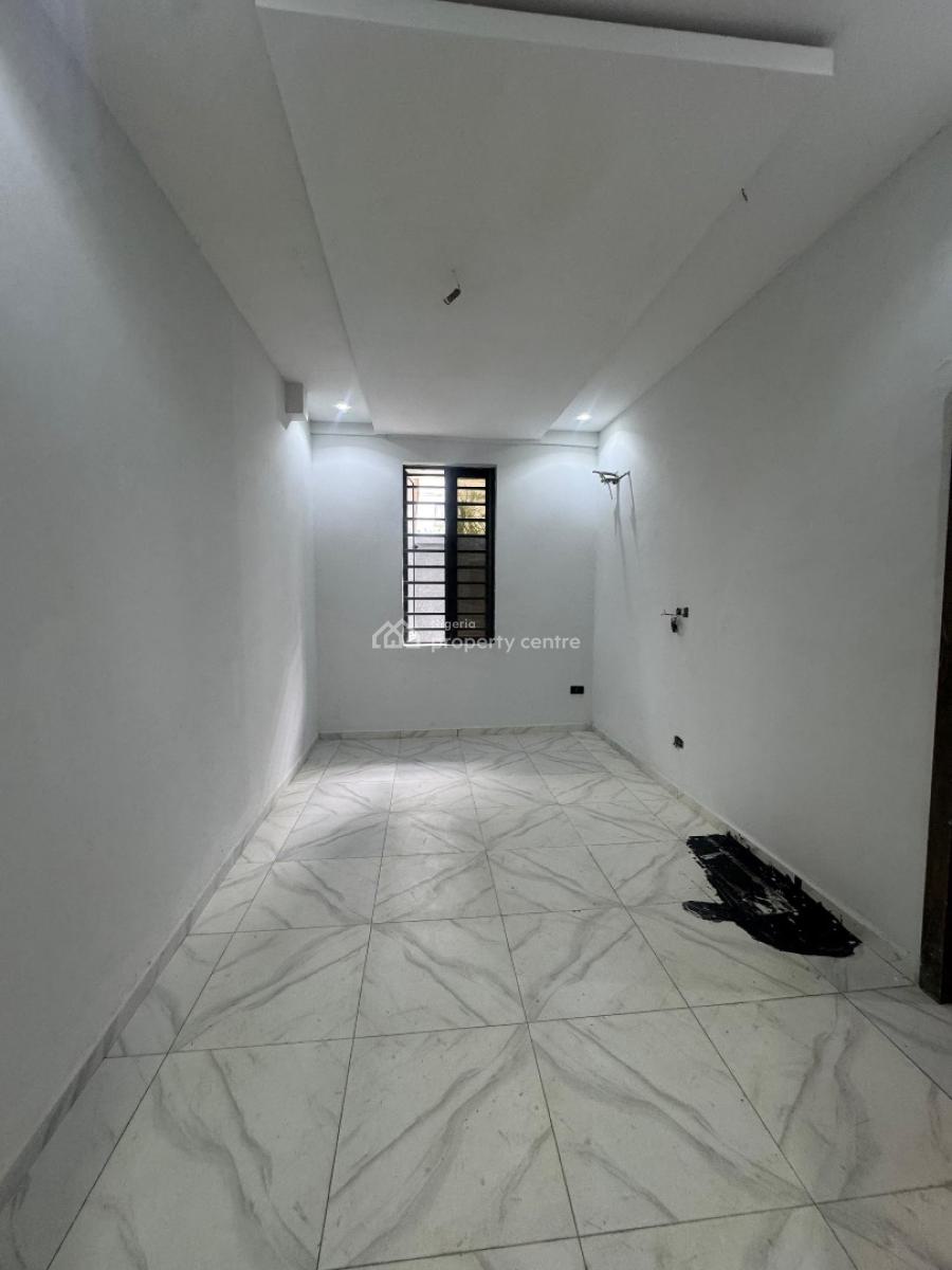 This Luxurious 4 Bedroom Offers The Perfect Blend of Comfort, Style,, Ikate Elegushi, Lekki, Lagos, Terraced Duplex for Sale