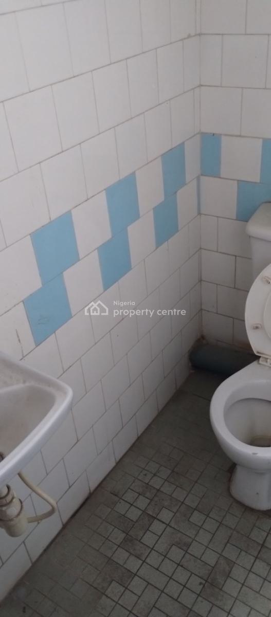 Clean Spacious Miniflat at Unilag Estate Magodo Ph1 Isheri G R a, Unilag Estate Magodo, Gra Phase 1, Magodo, Lagos, Mini Flat (room and Parlour) for Rent