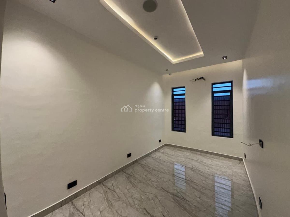 Spacious Fully Serviced 4 Bedroom Maisonette/terrace Duplex with Bq, Close Proximity to Mega Chicken, Qmb Mart, Lekki Phase 1, Lekki, Lagos, Terraced Duplex for Sale