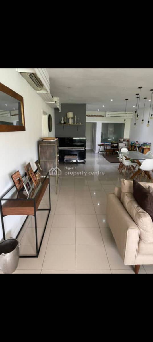 Spacious 3bedroom Apartment, Lekki Phase 1, Lekki, Lagos, Office Space for Rent