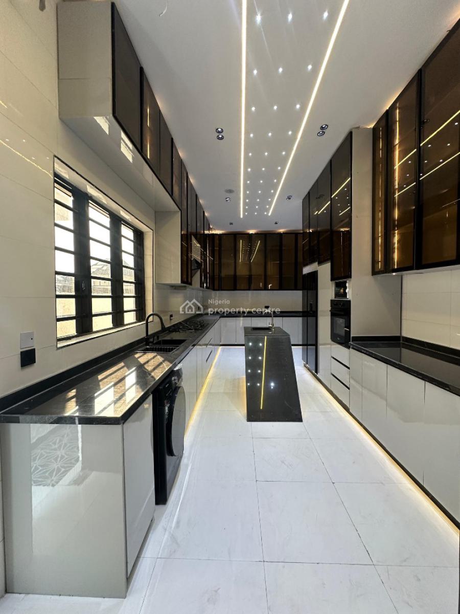 Luxury Spacious 5 Bedroom Fully Detached Duplex with Bq and Swimming Pool, Chevron, Lekki, Lagos, Detached Duplex for Sale