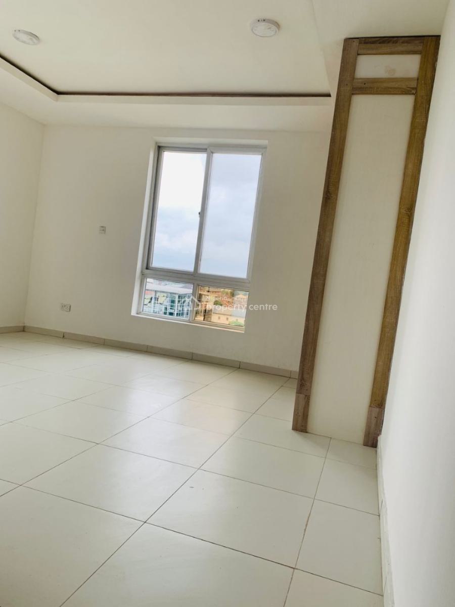 Serviced 2 Bedroom Apartment with Swimming Pool, Ikoyi, Lagos, Flat / Apartment for Rent