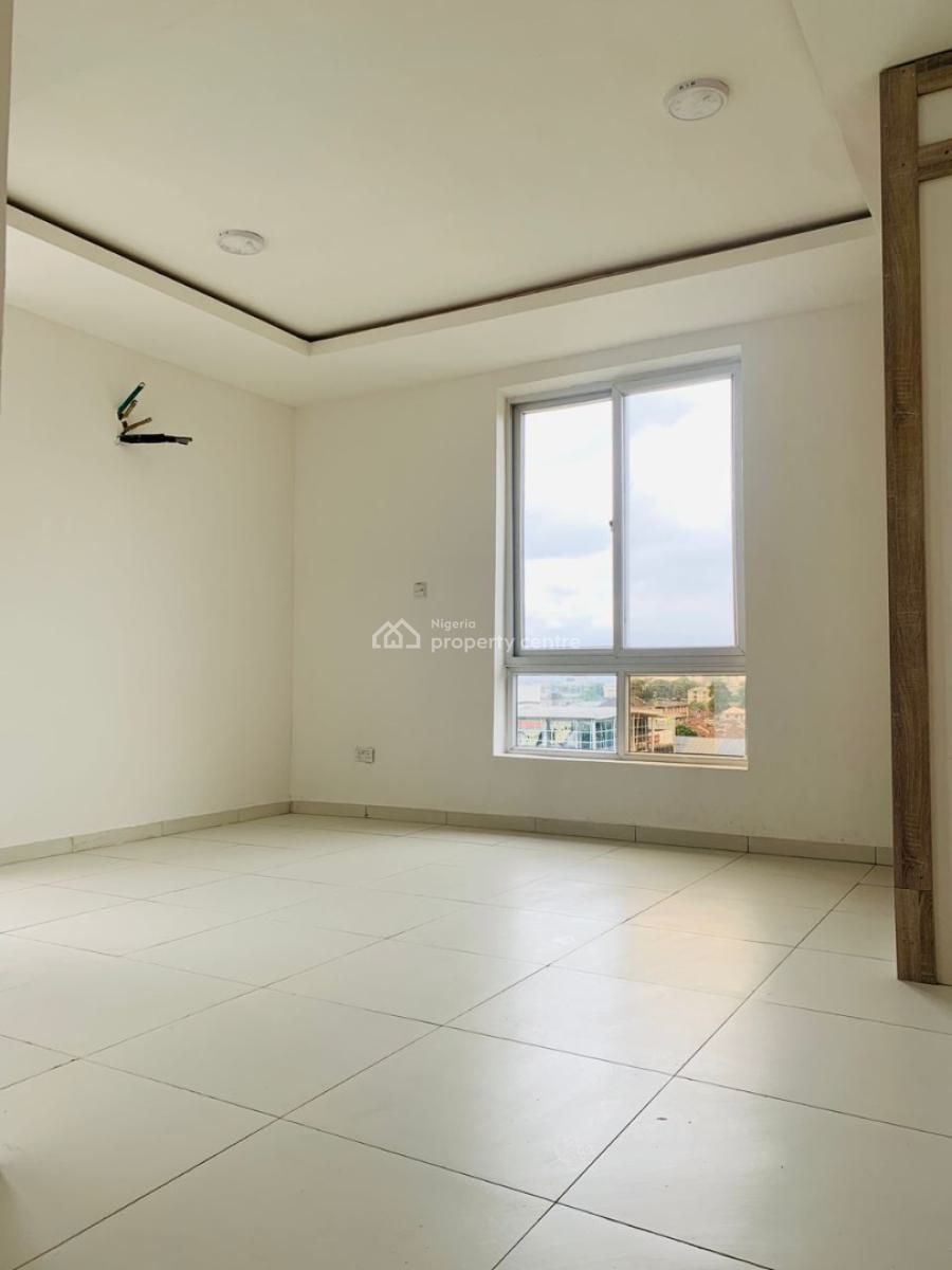 Serviced 2 Bedroom Apartment with Swimming Pool, Ikoyi, Lagos, Flat / Apartment for Rent