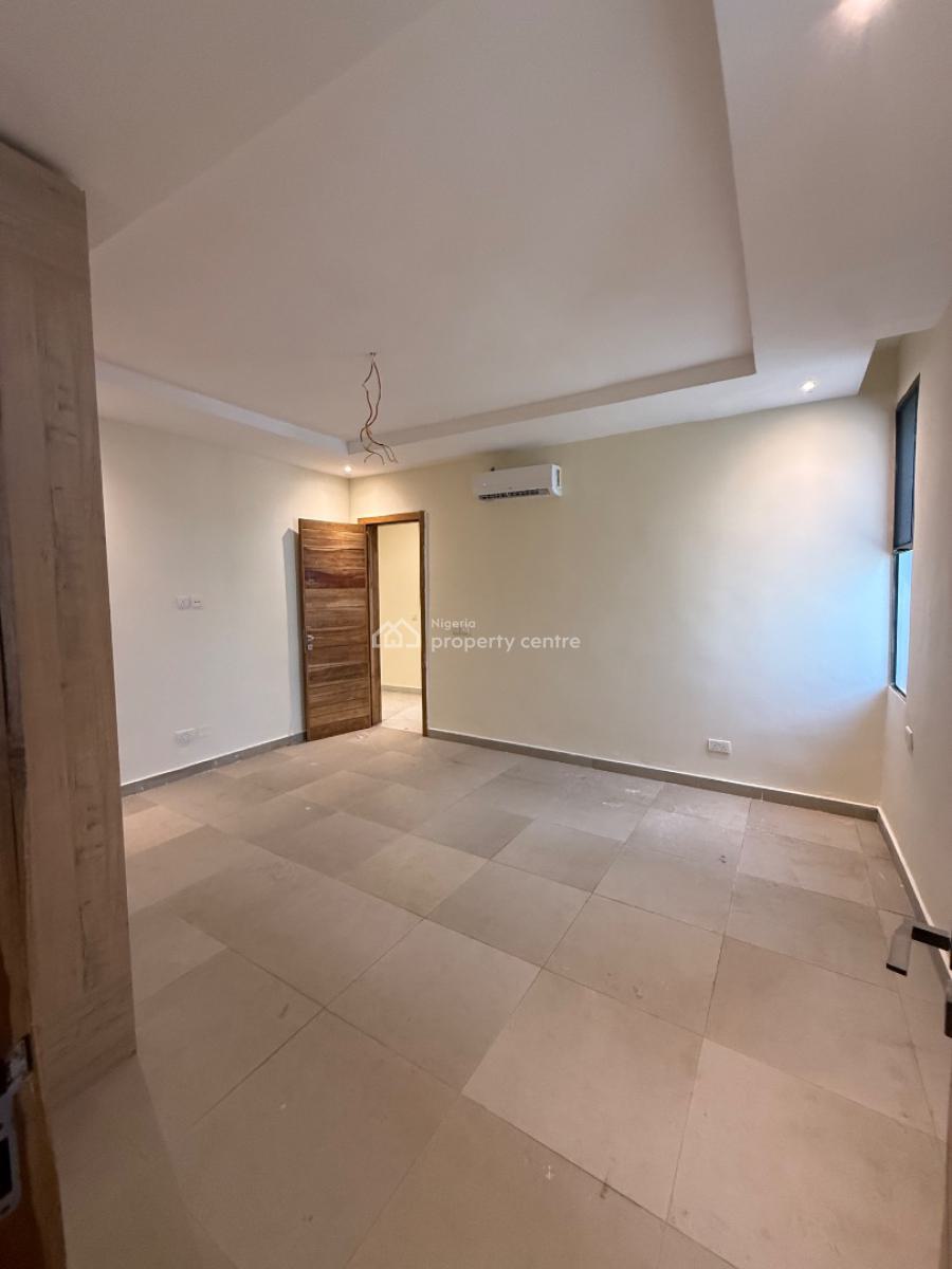 Massive and Luxury 3bedroom Apartment Apartmemt with Bq., Phase1, Lekki Phase 1, Lekki, Lagos, Flat / Apartment for Rent
