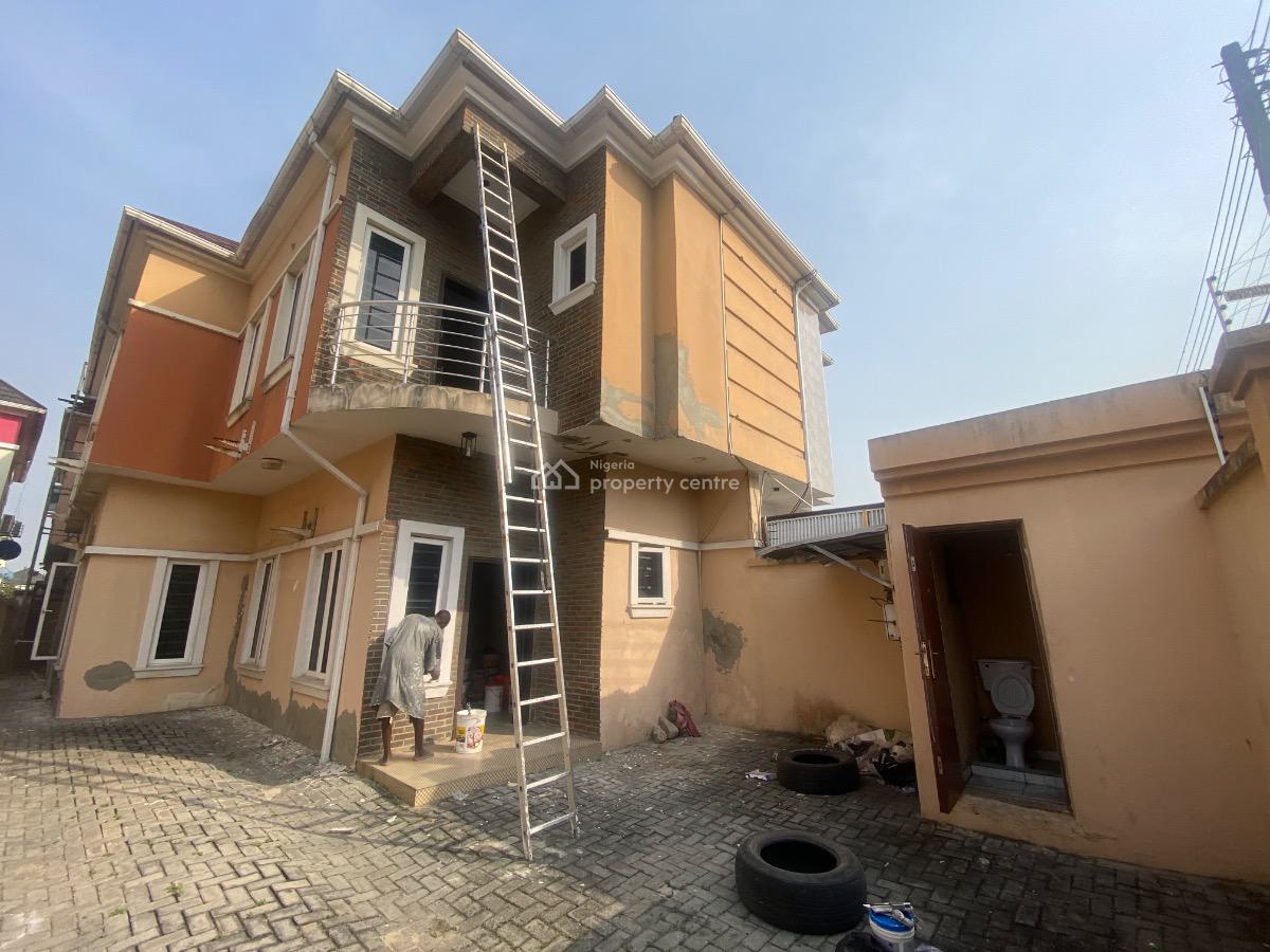 4 Bedroom Semi-detached House with Bq and Gate House in a Gated Estate, Ologolo, Lekki, Lagos, Semi-detached Duplex for Rent
