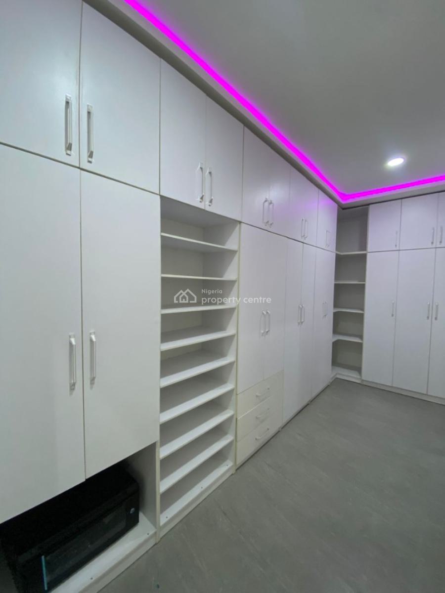 Capacious 4 Bedroom Fully Detached Duplex with Bq, Pool, Osapa, Lekki, Lagos, Detached Duplex for Sale