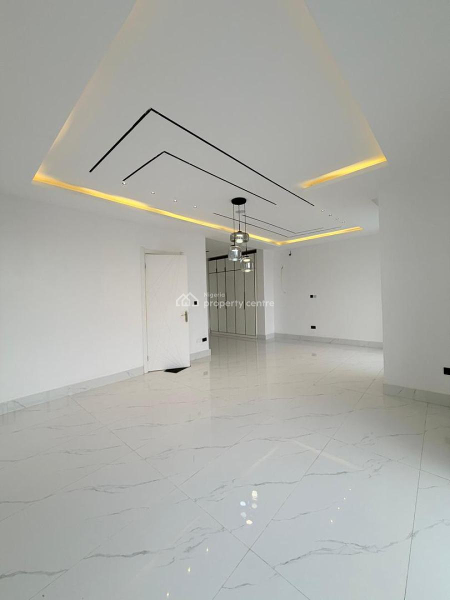 Neatly Built 5 Bedroom Fully Detached Duplex with Bq, Lekki Phase 1, Lekki, Lagos, Detached Duplex for Sale