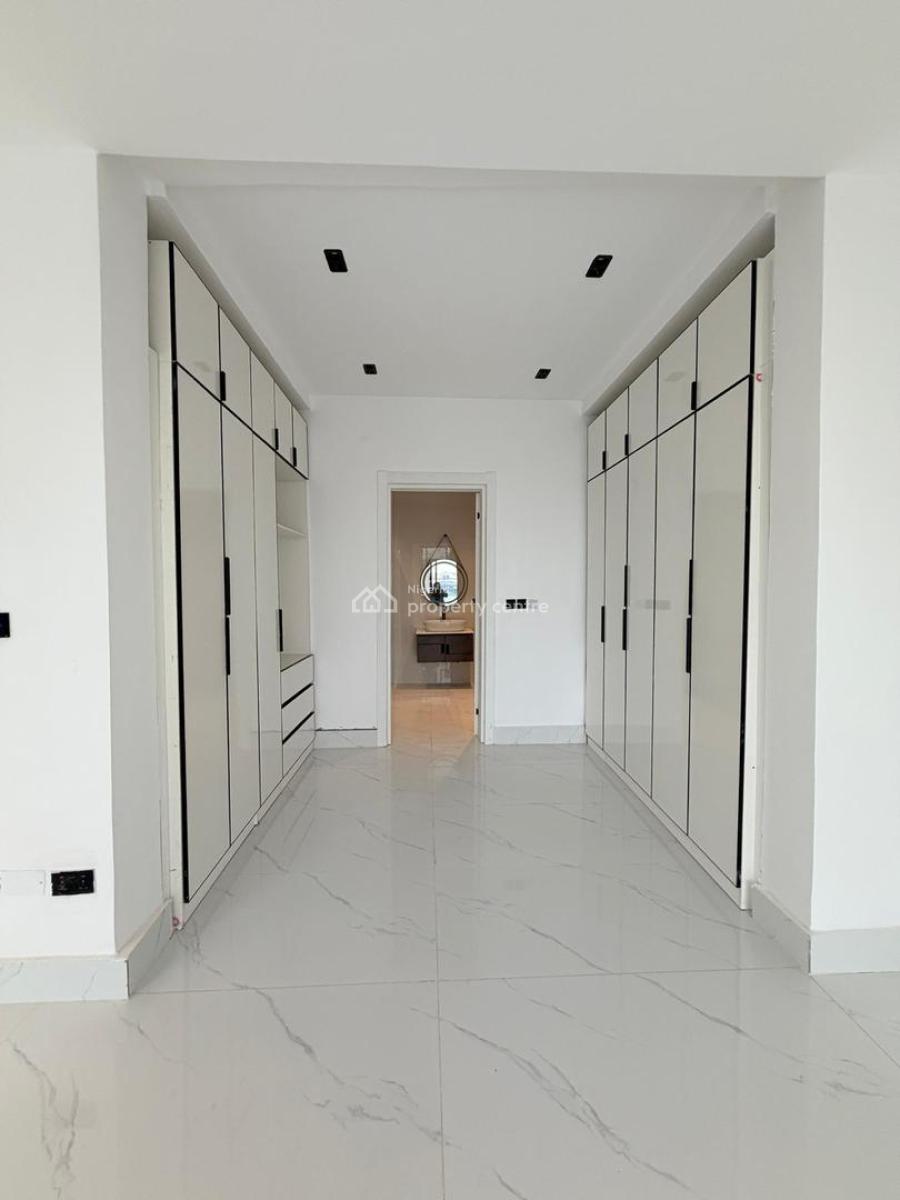 Neatly Built 5 Bedroom Fully Detached Duplex with Bq, Lekki Phase 1, Lekki, Lagos, Detached Duplex for Sale