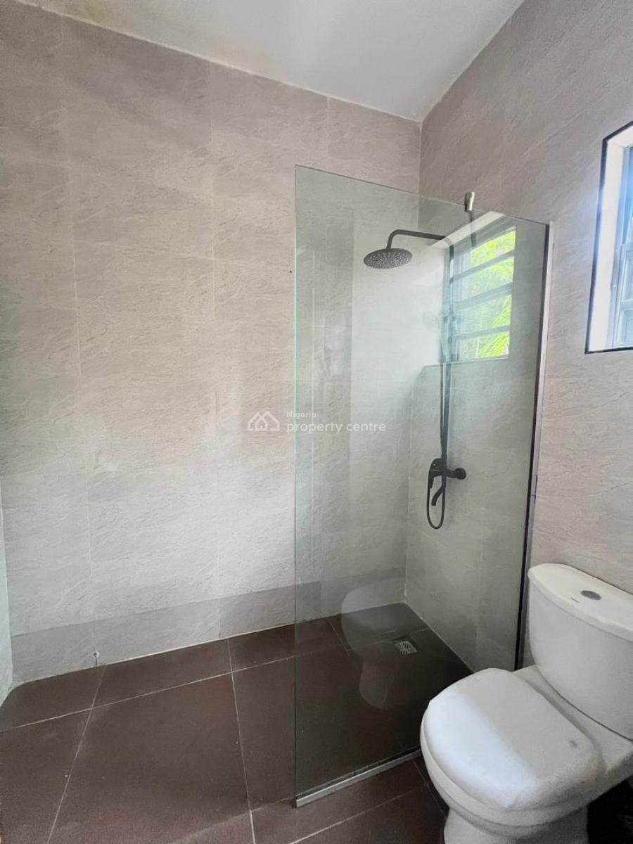 Spacious 2-bedroom Apartment in a Secure and Serene Neighborhood, Ologolo, Lekki, Lagos, Flat / Apartment for Rent