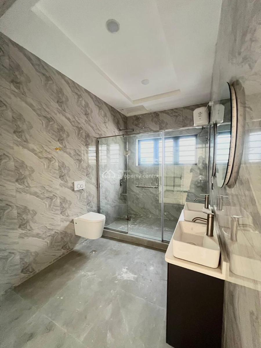 Spacious 5-bedroom Detached House with Cinema Room, Gym & Bq, Ologolo, Lekki, Lagos, Detached Duplex for Sale